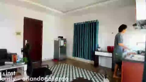 Snapshot of orlando__bloom chatting on January 7, 2025, 6:27 am Fansly and Instagram - online show from January 7, 2025, 6:27 am