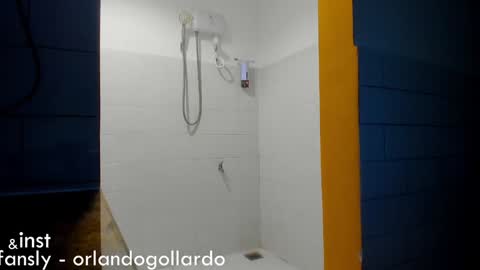 Snapshot of orlando__bloom chatting on January 23, 2025, 6:14 pm Fansly and Instagram - online show from January 23, 2025, 6:14 pm