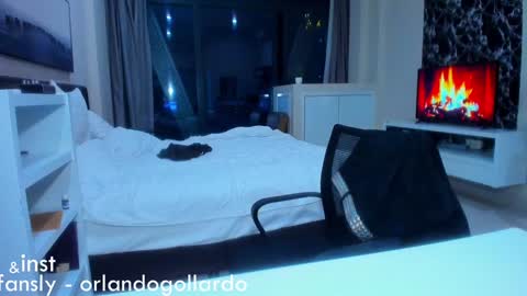 Snapshot of orlando__bloom chatting on January 26, 2025, 1:25 pm Fansly and Instagram - online show from January 26, 2025, 1:25 pm