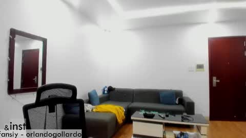 Snapshot of orlando__bloom chatting on March 4, 2025, 11:08 am Fansly and Instagram - online show from March 4, 2025, 11:08 am