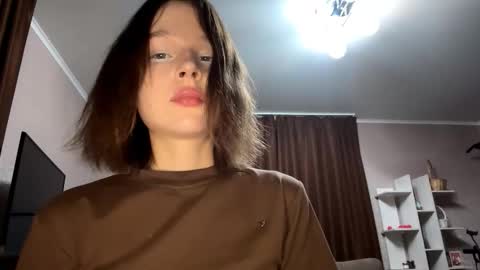 orlinae online show from March 10, 2026, 9:09 pm