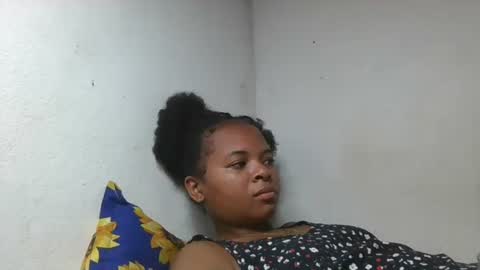 ornellahhh online show from October 30, 2025, 6:37 am