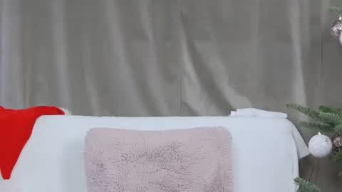 Snapshot of ortensialady76444316 chatting on December 19, 2024, 10:13 am Ortensialady online show from December 19, 2024, 10:13 am