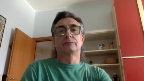 ortijah1971 online show from April 19, 2026, 10:47 am