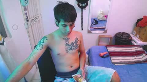 orus_420 online show from November 19, 2025, 7:19 am