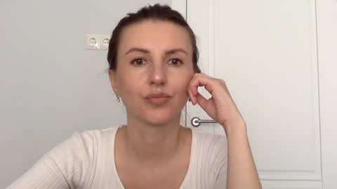Snapshot of orvaline chatting on May 25, 2026, 1:50 pm orvaline online show from May 25, 2026, 1:50 pm