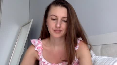 Snapshot of orvaline chatting on June 21, 2026, 5:04 pm orvaline online show from June 21, 2026, 5:04 pm