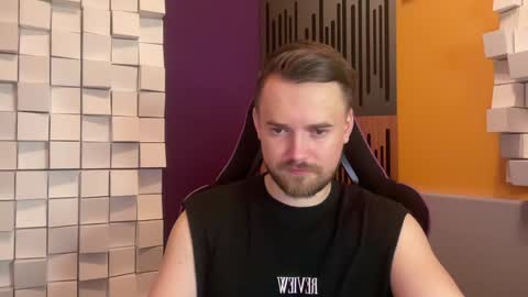 Oscar Steel Savage online show from January 29, 2025, 7:43 pm