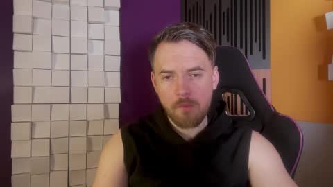 Oscar Steel Savage online show from February 26, 2025, 10:09 pm