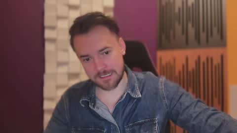 Oscar Steel Savage online show from March 3, 2025, 8:21 pm