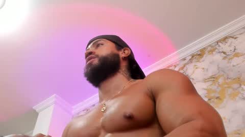 Snapshot of osher_cox chatting on March 1, 2025, 6:03 am osher_cox online show from March 1, 2025, 6:03 am