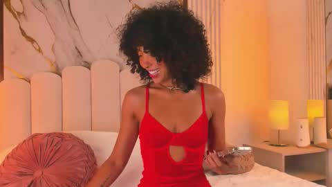 Oshun  online show from November 24, 2025, 12:38 pm