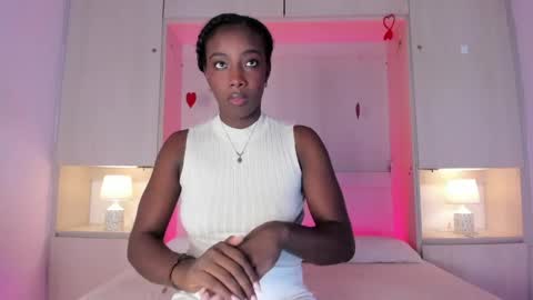 oshun_444 online show from April 21, 2026, 12:33 pm
