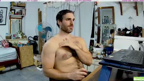 Osito Blanco online show from March 12, 2026, 11:00 pm