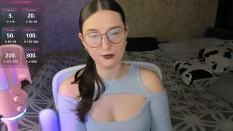 Leliana online show from November 18, 2025, 11:36 am