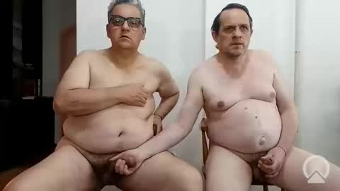 Osoandcub online show from November 13, 2025, 8:52 pm