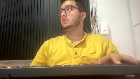 Snapshot of osomalicioso chatting on October 24, 2025, 3:03 am juan online show from October 24, 2025, 3:03 am