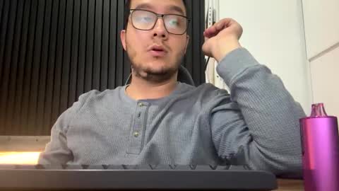 Snapshot of osomalicioso chatting on November 5, 2025, 5:18 am juan online show from November 5, 2025, 5:18 am