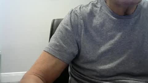 Ossi online show from September 19, 2025, 6:41 pm