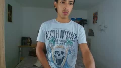Snapshot of ostin_18hot chatting on July 29, 2026, 9:35 pm ostin 18hot online show from July 29, 2026, 9:35 pm