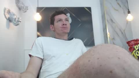 OSTIN  online show from January 8, 2026, 2:47 am