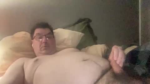 otter916 online show from February 4, 2025, 5:31 am