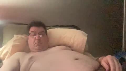 otter916 online show from February 9, 2025, 7:05 am