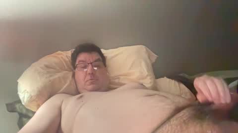 otter916 online show from February 14, 2025, 7:28 am