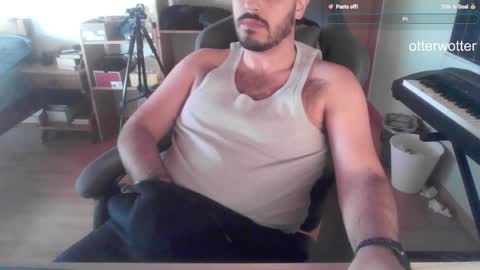 Snapshot of otterwotter chatting on December 23, 2024, 1:13 pm Wotter online show from December 23, 2024, 1:13 pm