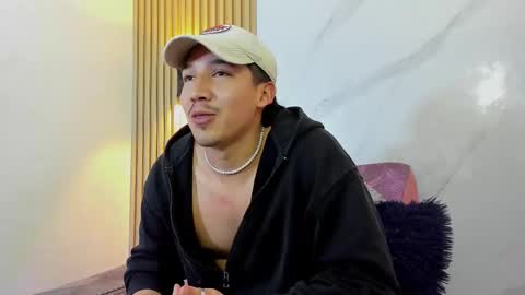 Otto Andrew online show from February 10, 2026, 7:29 pm