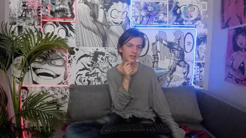 Snapshot of otto_williams chatting on September 12, 2025, 7:58 pm Otto online show from September 12, 2025, 7:58 pm