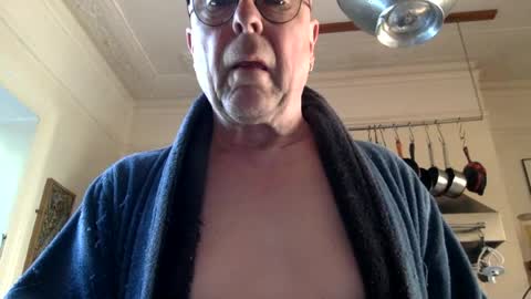 Snapshot of ottodick chatting on June 14, 2026, 7:10 am Otto online show from June 14, 2026, 7:10 am