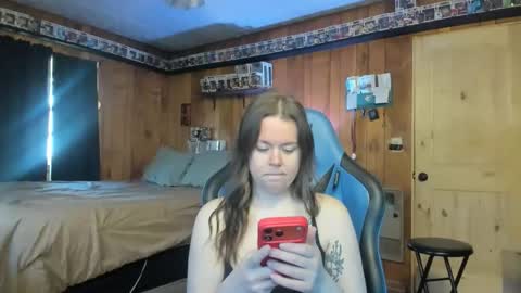 Snapshot of ourlittlesecret2269 chatting on March 17, 2026, 5:38 pm ourlittlesecret2269 online show from March 17, 2026, 5:38 pm