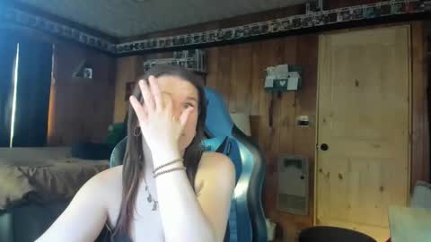 Snapshot of ourlittlesecret2269 chatting on April 8, 2026, 10:21 pm ourlittlesecret2269 online show from April 8, 2026, 10:21 pm