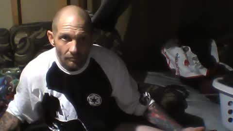 Snapshot of outlawxmen chatting on July 19, 2026, 12:53 pm outlawxmen online show from July 19, 2026, 12:53 pm