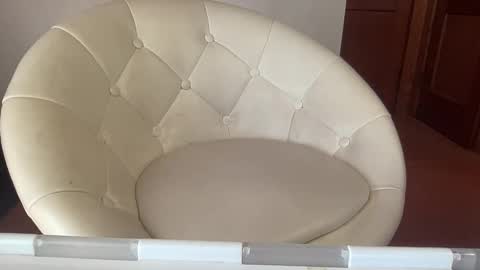 outofhisleague_ online show from November 19, 2025, 5:57 pm