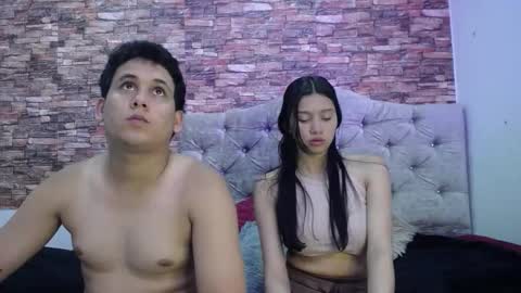 Owen and Rose online show from November 27, 2025, 7:49 pm