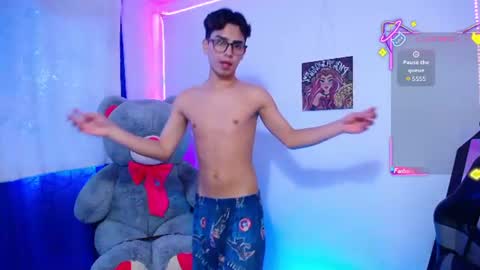 Owen  Independent model  online show from June 9, 2026, 7:47 pm