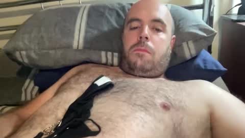 Owen2022 online show from September 9, 2025, 6:35 am