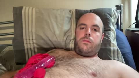 Owen2022 online show from May 18, 2026, 6:19 am