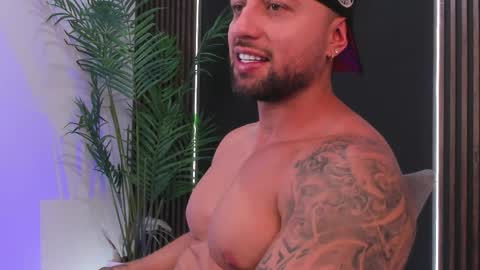 Maximus Owen online show from April 19, 2026, 6:10 pm