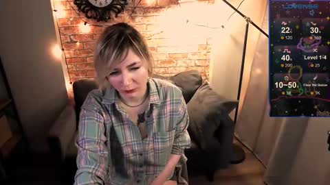 Snapshot of ozalin_green chatting on December 9, 2024, 8:11 am ozalin_green online show from December 9, 2024, 8:11 am