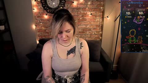 Snapshot of ozalin_green chatting on January 20, 2025, 8:41 am ozalin_green online show from January 20, 2025, 8:41 am