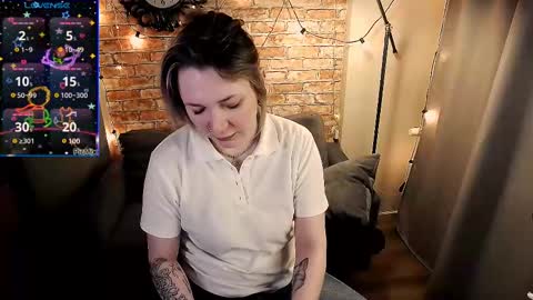 Snapshot of ozalin_green chatting on February 23, 2025, 8:17 am ozalin_green online show from February 23, 2025, 8:17 am