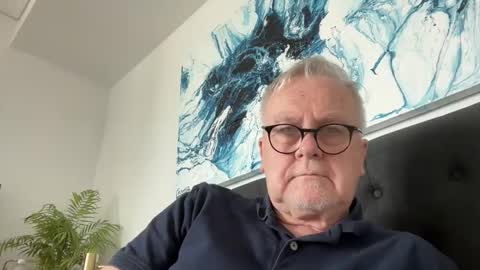 ozhairybearxxxx online show from October 20, 2025, 4:35 am