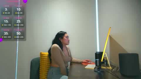 ozhmara online show from December 17, 2025, 8:37 pm