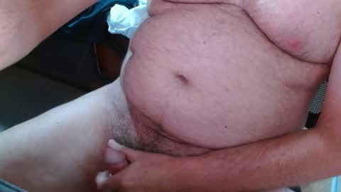 HairyolOz online show from February 26, 2025, 1:32 am