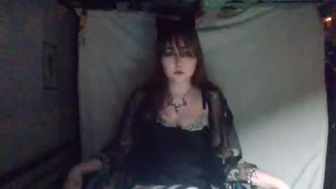 Snapshot of p1x1elem0nz chatting on December 2, 2025, 4:18 am p1x1elem0nz online show from December 2, 2025, 4:18 am