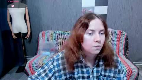 Ella online show from October 7, 2025, 7:27 am