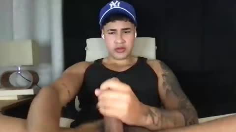 Javi    online show from January 28, 2025, 7:53 am